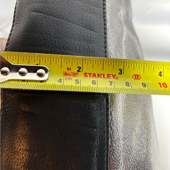 B. Makowsky Women’s Orchard Flap Shoulder Bag - Picture 15 of 15